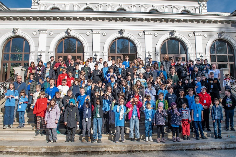 Group photo of the European Youth Championship 2025 in Vatra Dornei, Romania 
        